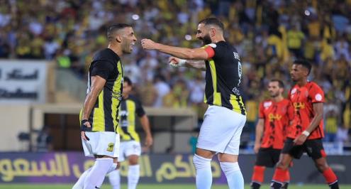 "حمدالله" يشارك في تدريبات الاتحاد قبل مواجهة الأهلي بمونديال الأندية